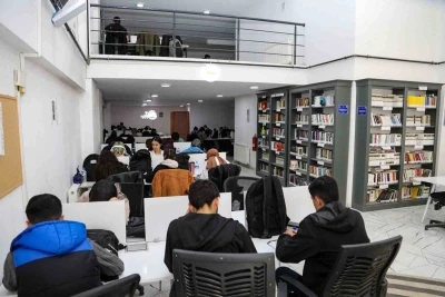 Van B&uuml;y&uuml;kşehir Belediyesinin et&uuml;t merkezleri &ouml;ğrencilerin hizmetinde
