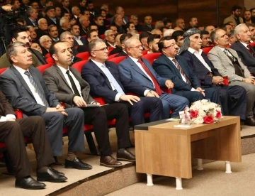 Van&rsquo;da &rsquo;1. Ulusal Gen&ccedil;lerle Gen&ccedil;liği İnşa Et Kongresi&rsquo; başladı
