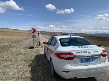 Van&rsquo;da 153 ara&ccedil; trafikten men edildi
