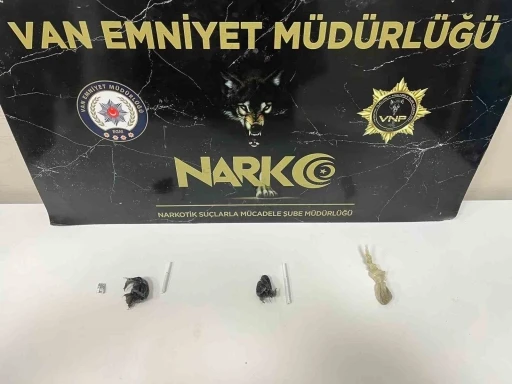 Van&rsquo;da &rsquo;torbacı&rsquo; operasyonu
