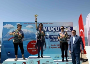 Van Yama&ccedil; Paraş&uuml;t&uuml; ve Paramotor Hedef Şampiyonası sona erdi
