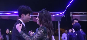 Vanlı gen&ccedil; kız G&uuml;ney Kore&rsquo;ye gelin gidiyor