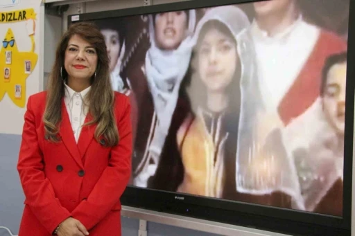 Vanlı &ouml;ğretmenin 41 yıl &ouml;nce seslendirdiği t&uuml;rk&uuml; herkesin dilinde
