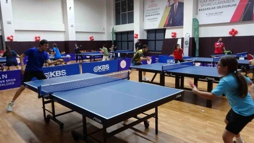 Vanlı sporcular milli takım i&ccedil;in hazırlanıyorlar
