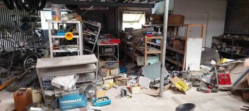 Vanuatu&rsquo;da 7.3 b&uuml;y&uuml;kl&uuml;ğ&uuml;nde deprem: 1 &ouml;l&uuml;