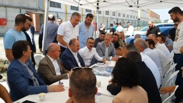 Varank, İneg&ouml;l OSB&rsquo;deki yangından etkilenen esnafla bir araya geldi