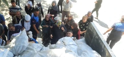 Vatandaşlara 30 ton &uuml;cretsiz patates dağıtıldı