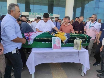 Vefat eden sağlık g&ouml;revlisi organlarıyla 4 hastaya umut oldu
