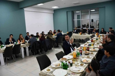 Vezirk&ouml;pr&uuml;&rsquo;de savcı ve hakimlere veda programı