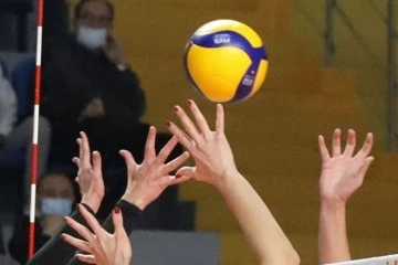 Voleybolda yedi takımımız Avrupa'da kupa i&ccedil;in sahaya &ccedil;ıkacak