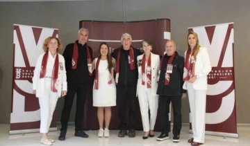 &rsquo;Voleybolun Unutulmazları Hareketi&rsquo; derneğe d&ouml;n&uuml;şt&uuml;
