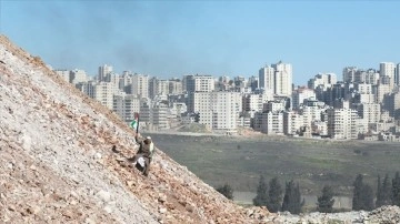 Yahudi yerleşimciler Batı Şeria'nın kuzeyinde yeni bir ka&ccedil;ak yerleşim kurdu