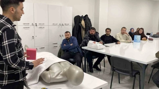 Yakınlarının cenazesini yıkamak i&ccedil;in gassallık kursuna katılıyorlar
