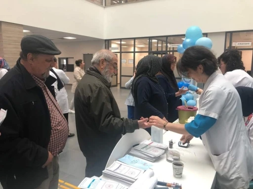 Yalova Araştırma Hastanesi&rsquo;nde D&uuml;nya Diyabet G&uuml;n&uuml; etkinliği

