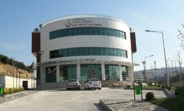 Yalova&rsquo;da 20 tersane iş&ccedil;isi gıda zehirlenmesi ş&uuml;phesiyle hastanelik oldu
