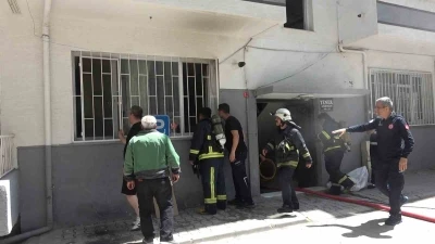 Yalova&rsquo;da apartman dairesinde &ccedil;ıkan yangında bir kişi dumandan etkilendi
