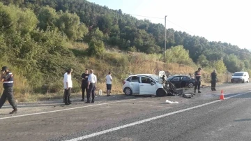 Yalova&rsquo;da feci kaza: 2 &ouml;l&uuml;, 5 yaralı
