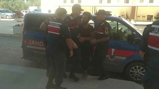 Yalova&rsquo;da minib&uuml;ste kız &ouml;ğrenciyi rahatsız ettiği iddia edilen ş&uuml;pheli tutuklandı
