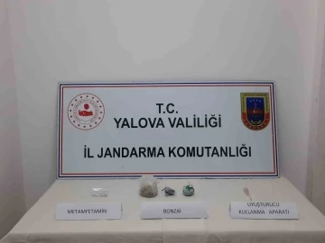 Yalova&rsquo;da uyuşturucu operasyonunda 3 g&ouml;zaltı
