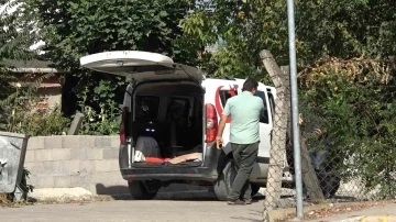 Yalova Şehir Mezarlığı&rsquo;na defineciler dadandı: 3 ayda 3 kez mezarlıkta kazı yaptılar
