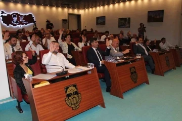 Yalovaspor Tesisleri&rsquo;nin arazisi belediye bor&ccedil;larına karşılık SGK&rsquo;ya devredilecek