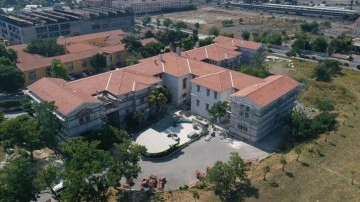 Yanan Balıklı Rum Hastanesi eski g&uuml;nlerine d&ouml;nmeye hazırlanıyor