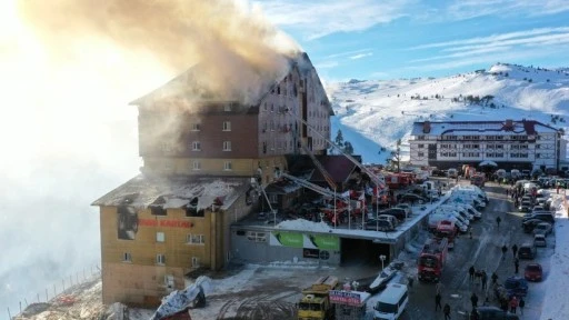 Yangın faciası &uuml;zerine getirilen yayın yasağı kaldırıldı