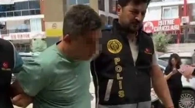 Yangında eşi ve iki &ccedil;ocuğu &ouml;len itfaiye eri tutuklandı