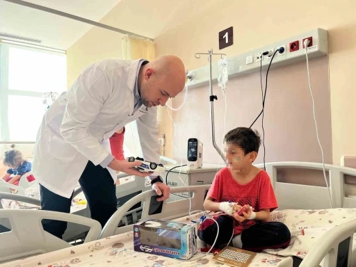 Yangından kurtarılıp ambulanstaki tek s&ouml;z&uuml; t&uuml;m T&uuml;rkiye&rsquo;yi ağlatmıştı, Bakanlık hareket ge&ccedil;ti
