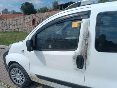 Yanındaki kadını &ouml;ld&uuml;r&uuml;p, intihar girişiminde bulundu