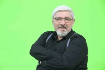 Yapay zeka sanat&ccedil;ıları geliyor
