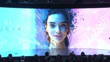 Yapay zeka tabanlı Lucia uluslararası yapay zeka zirvesinin a&ccedil;ılışını yaptı
