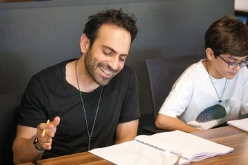 Bursa'da Yaren Leylek hikayesi &uuml;nl&uuml; oyuncuları aynı filmde buluşturdu