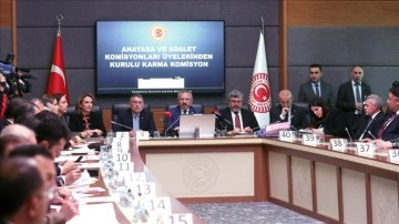 Yargıda yeni d&uuml;zenlemeleri i&ccedil;eren teklifin 15 maddesi Adalet Komisyonunda kabul edildi
