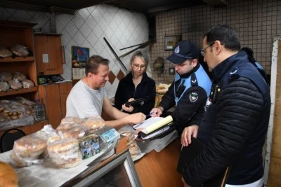 Yaşanan zehirlenmelere karşı Osmangazi Belediyesi denetimleri sıklaştırdı