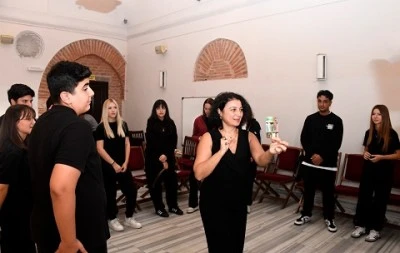 Yaşar Kemal'in &uuml;nl&uuml; eseri yorumlar eşliğinde ele alındı 