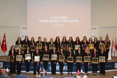 YASAV'da Emire Cant&uuml;rk Eren g&uuml;ven tazeledi