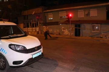 Yaşlı adam g&uuml;nler sonra evinde &ouml;l&uuml; bulundu
