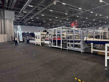 Yatak Yan Sanayi ve Teknolojileri Fuarı kapılarını a&ccedil;tı
