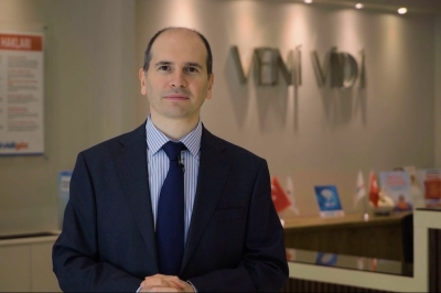 Yaz aylarında katarakt ameliyatı olunabilir mi?