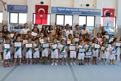 Yaz Spor Okulları&rsquo;nda ilk d&ouml;nem tamamlandı
