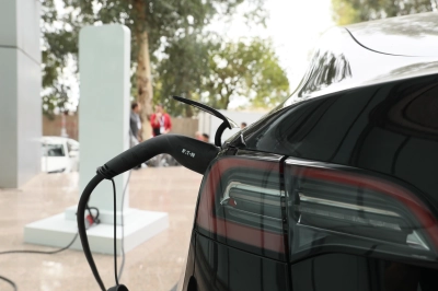 Yazın Elektrikli Ara&ccedil;larda Menzil Kaybına Dikkat