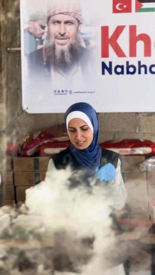 Yedi Başak, Gazze&rsquo;de g&uuml;nl&uuml;k 20 bin kişiye sıcak yemek ikram ediyor
