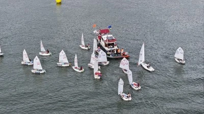 Yelkenliler Hali&ccedil;&rsquo;te suya iniyor