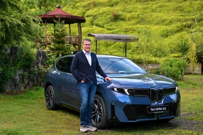 Yeni BMW iX3, OGD&rsquo;nin &ldquo;T&uuml;rkiye&rsquo;de Yılın Otomobili&rdquo; Yarışmasına 3 &Ouml;d&uuml;lle Damga Vurdu