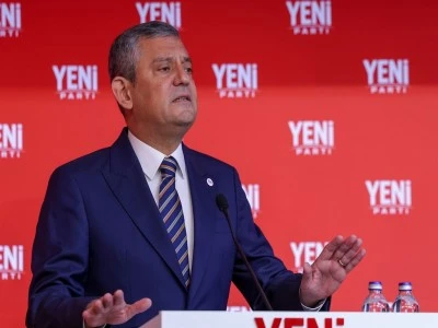 Yeni Parti Lideri &Ouml;zg&uuml;r &Ouml;zel: Asrın soygunu yaşandı