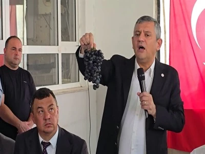 Yeni Parti Lideri &Ouml;zg&uuml;r &Ouml;zel Bursa'dan a&ccedil;ıkladı: &Uuml;r&uuml;n doğru yerde doğru teşviklerle &uuml;retilir