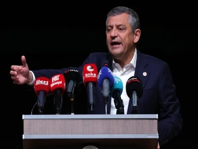Yeni Parti Lideri &Ouml;zg&uuml;r &Ouml;zel: Fon vurgunun oluşturduğu hasar, 110 milyar dolar