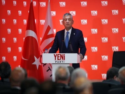 Yeni Parti Lideri &Ouml;zg&uuml;r &Ouml;zel: Muhalefet partisi kurmadık