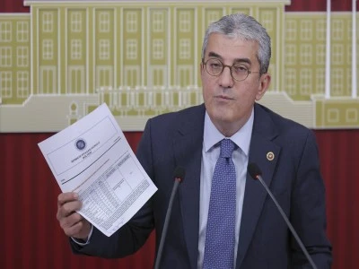 Yeni Parti: Mağdur vatandaşların alacaklarının tamamının &ouml;denmesi gerekiyor
